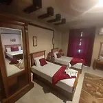 Cairo Plaza Hotel
