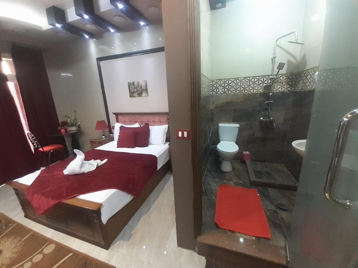 Plaza Hostel Cairo