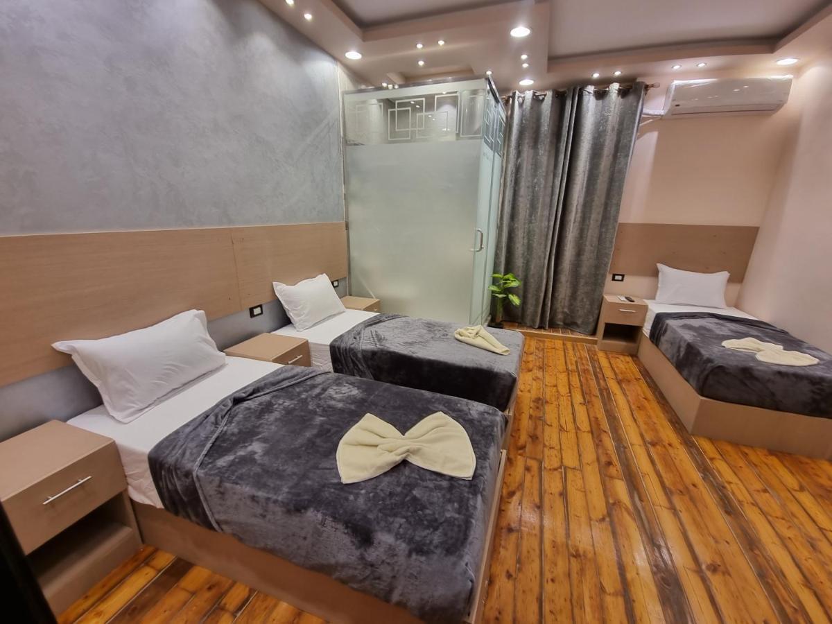 Plaza Hostel Cairo